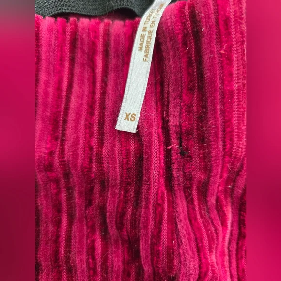 Free People Red Crimson Holiday Velvet Retro Flare Pants - Size Xs - Picture 6 of 6